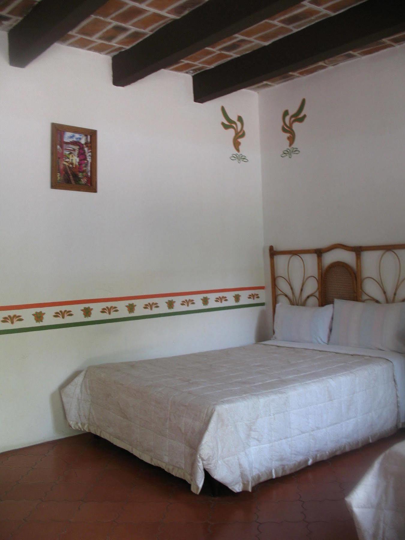 Hotel Concierge Plaza La Esperanza Tequisquiapan Esterno foto