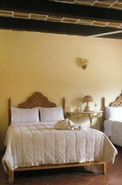 Hotel Concierge Plaza La Esperanza Tequisquiapan Esterno foto